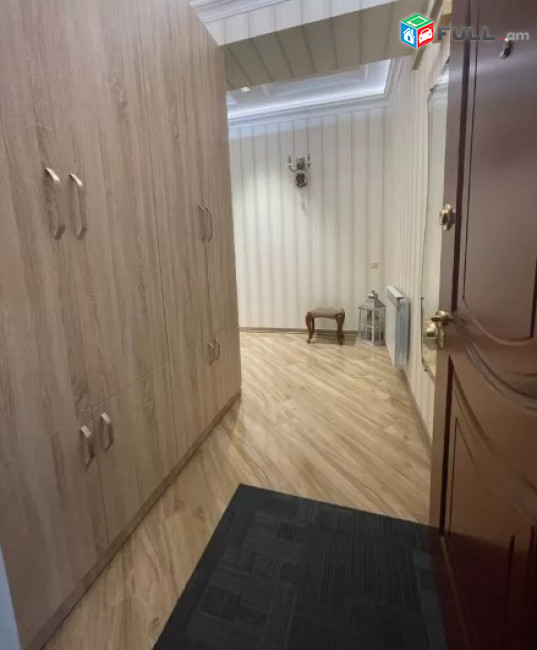 AV0306 Վարձով է տրվում 3 սենյականոց բնակարան Կոմիտասի պողոտայում