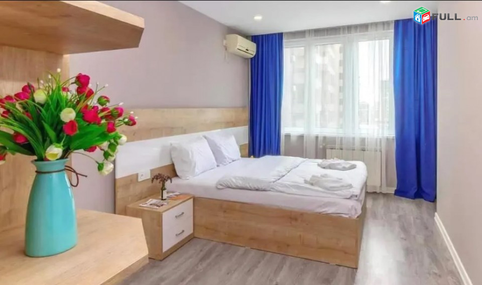 AV0775 Օրավարձով է տրվում 3 սենյականոց բնակարան Մոսկովյան փողոցում