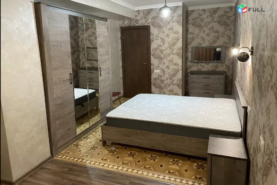 AV0524 Վարձով է տրվում 3 սենյականոց բնակարան Դերենիկ Դեմրճյանի փողոցում