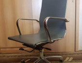 Օֆիսային աթոռ