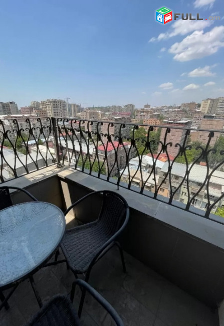 Сдается 2-х комнатная квартира в центре проспект Месропа Маштоца