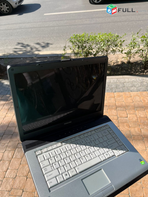 Toshiba A215-S7437 Notebook 2GB 200GB DDR2-800 10.5" Նոութբուք Ноутбук laptop