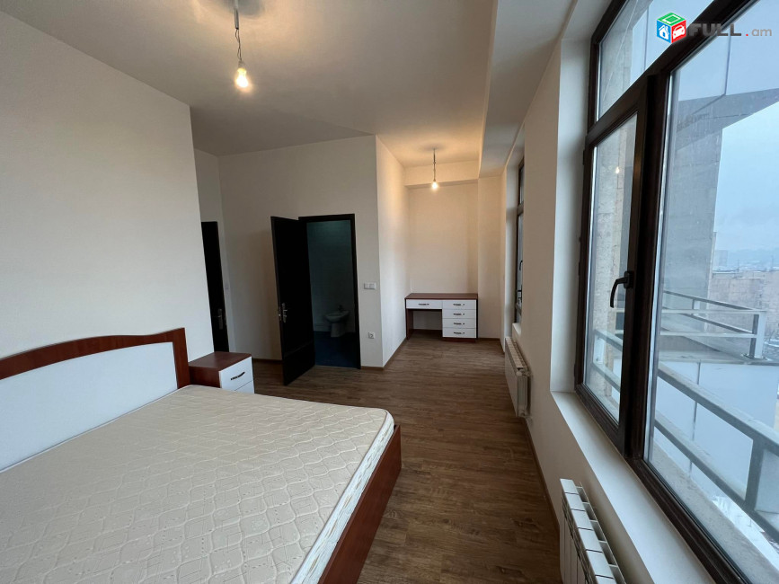 3 սենյականոց բնակարան նորակառույց շենքում Հրաչյա Քոչարի փողոցում, 90 ք.մ., 2 սանհանգույց