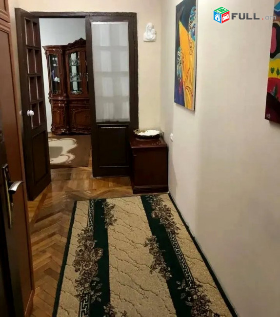 ԿՕԴ 8347 / Խորենացու փողոց