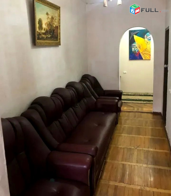 ԿՕԴ 8347 / Խորենացու փողոց