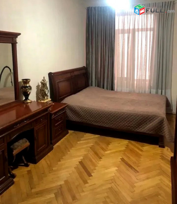 ԿՕԴ 8347 / Խորենացու փողոց