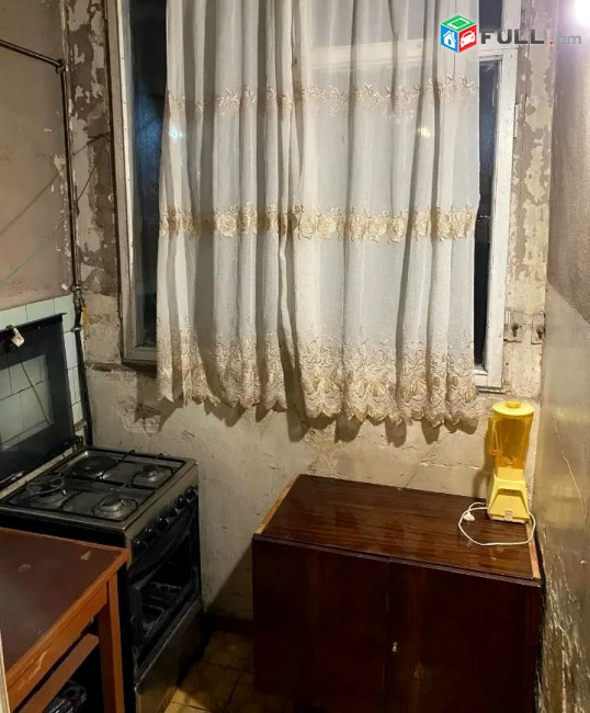 ԿՕԴ 8372 / Բաշինջաղյան փողոց