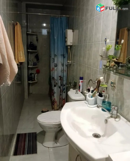 ԿՕԴ 8401 / Չեխովի փողոց