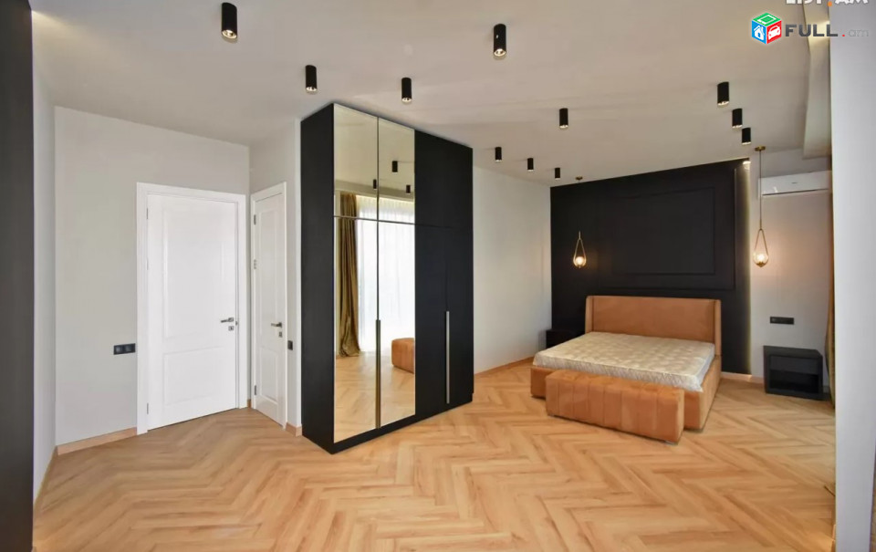 IN0101 Ընդարձակ 4 սենյականոց բնակարան նորակառույց շենքում Ձորափի փողոցում