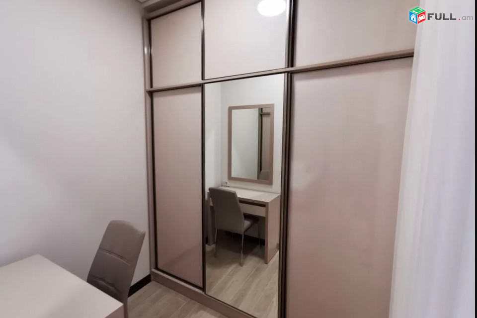 IN0112 Վարձով 3 սենյականոց բնակարան նորակառույց շենքում  Հյուսիսային պողոտայում