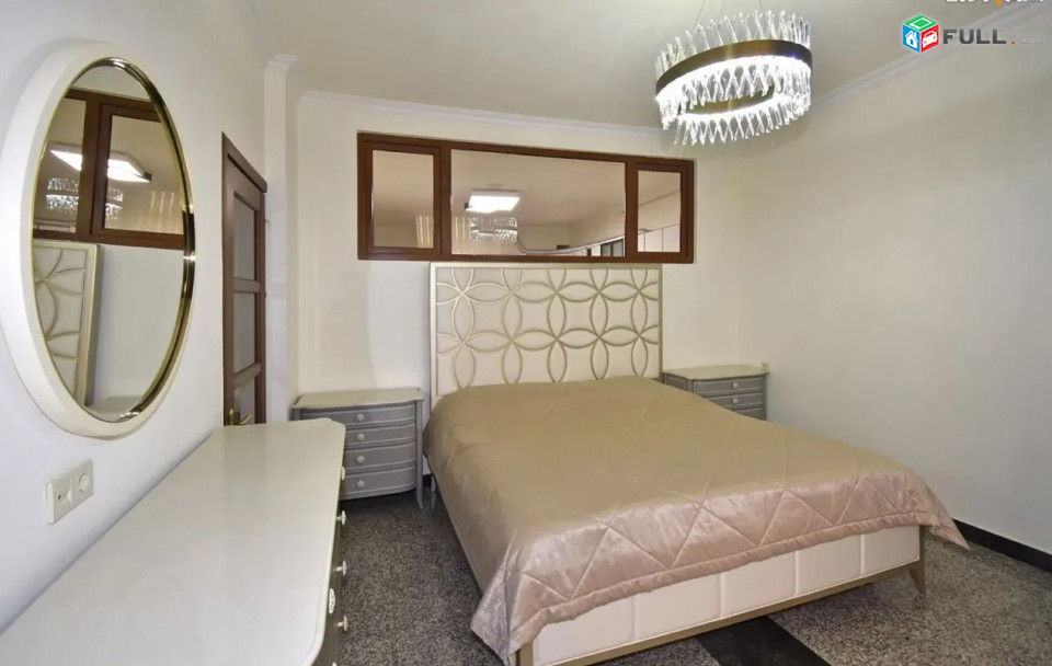 IN0118  Վարձով 4 սենյականոց բնակարան նորակառույց շենքում Սայաթ-Նովա պողոտայում