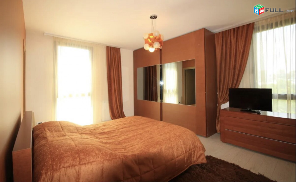 IN0138 Վարձով 3 սենյականոց բնակարան նորակառույց շենքում Վազգեն Սարգսյանի փողոցում