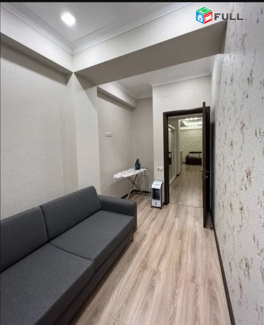 IN0159 Վարձով 4 սենյականոց բնակարան նորակառույց շենքում Մարտիրոս Սարյանի փողոցում