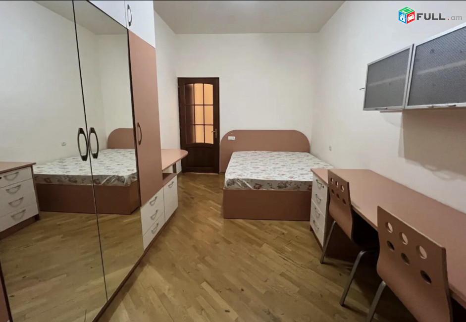 IN0243 Վարձով 4 սենյականոց բնակարան նորակառույց շենքում Եկմալյան փողոցում