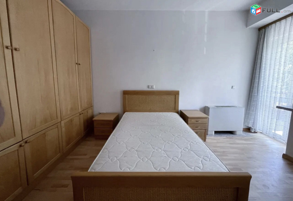 IN0249 Վարձով 4 սենյականոց բնակարան նորակառույց շենքում Փավստոս Բուզանդի փողոցում