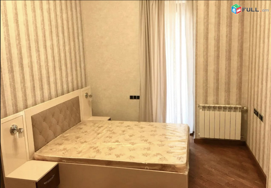IN0257 Վարձով 3 սենյականոց բնակարան նորակառույց շենքում Վարդանանց փողոցում