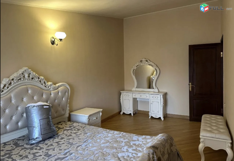 IN0269 Վարձով 5 սենյականոց բնակարան նորակառույց շենքում Եզնիկ Կողբացու փողոցում