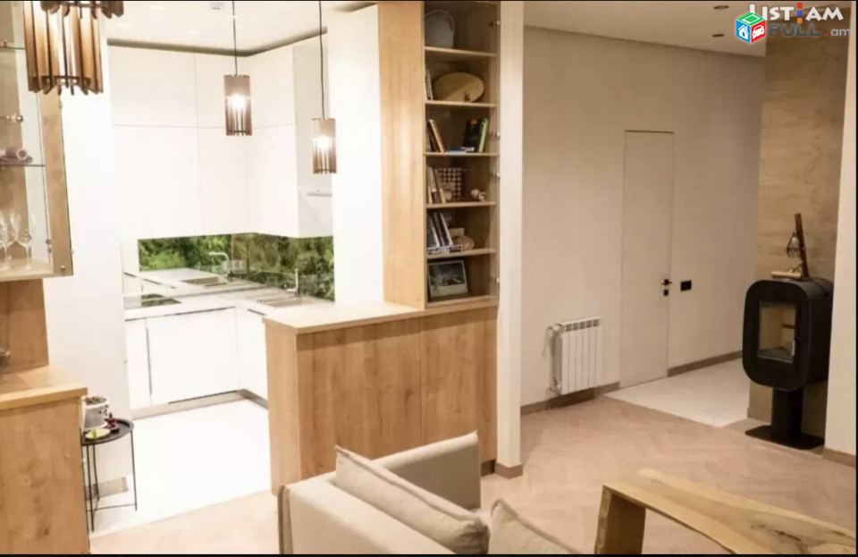 IN0386 Վարձով 3 սենյականոց բնակարան նորակառույց շենքում Վերին Անտառային փողոցում