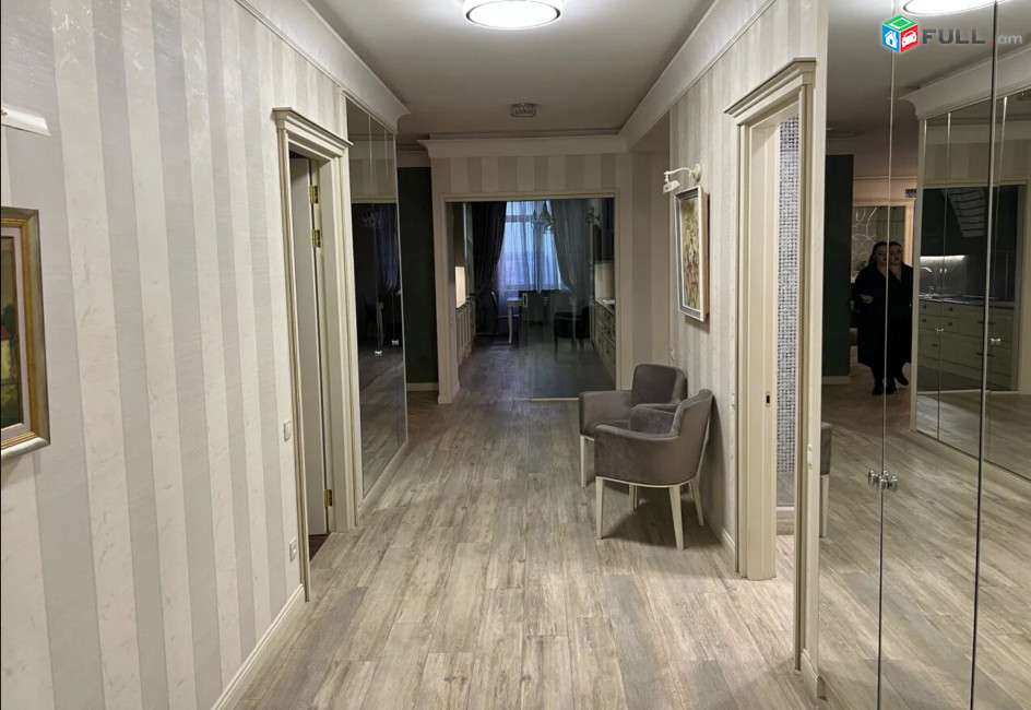 IN0395 Վարձով 4 սենյականոց բնակարան նորակառույց շենքում Տերյանի փողոցում