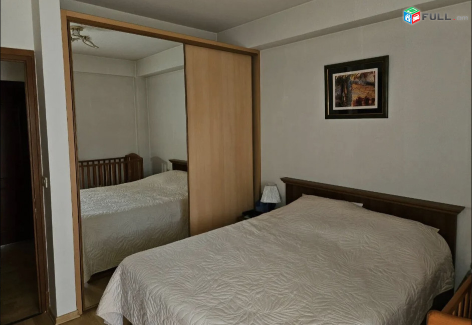 IN0431 Վարձով 4 սենյականոց բնակարան նորակառույց շենքում Եզնիկ Կողբացու փողոցում
