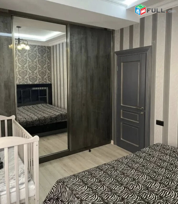 IN0459 Վարձով 3 սենյականոց բնակարան նորակառույց շենքում Բուզանդ փողոցում