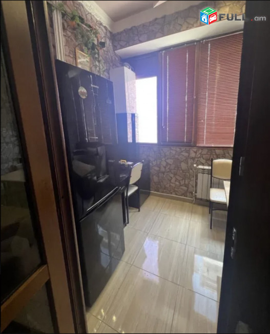 IN0593 Վարձով 3 սենյականոց բնակարան նորակառույց շենքում Կոմիտասի պողոտայում