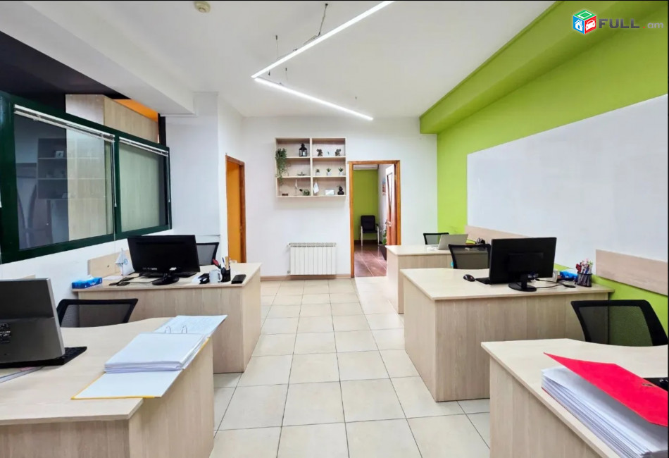 IN0673  Գրասենյակային տարածք Չարենցի փողոցում կենտրոնում