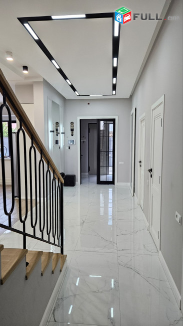 IN0676  Երկու հարկանի քարե տուն Խաչատուր Աբովյանի 6-րդ փողոց 1-ին փակուղիում Առինջում
