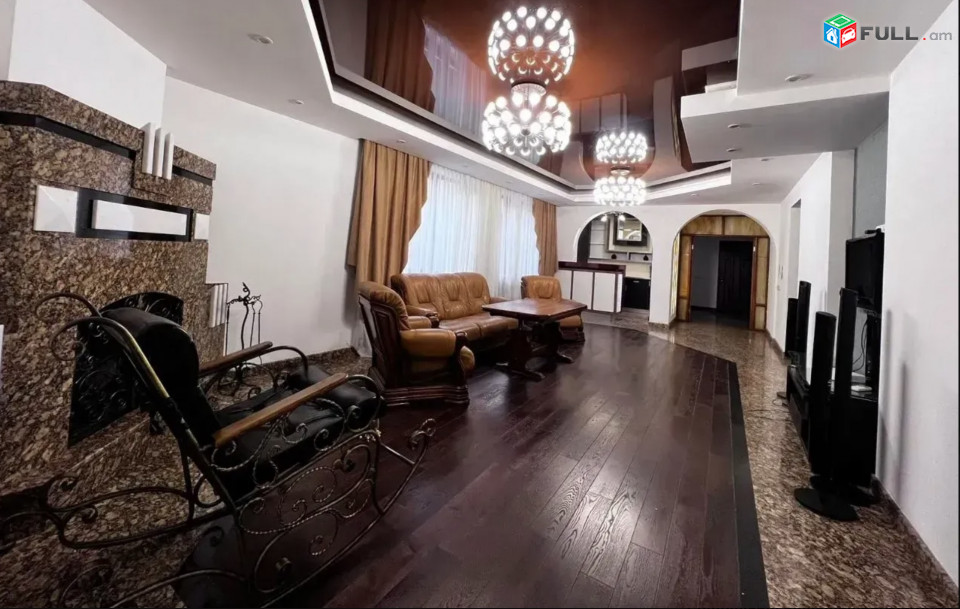 IN0677  Չորս հարկանի քարե տուն Արմեն Տիգրանյանի փողոցում Քանաքեռ Զեյթունում