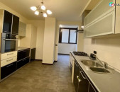 IN0685  Վարձով 3 սենյականոց բնակարան նորակառույց շենքում Վազգեն Սարգսյան փողոցում