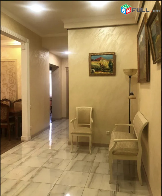 IN0691 Վարձով 3 սենյականոց բնակարան նորակառույց շենքում Արամի փողոցում
