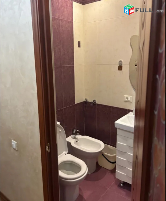 IN0692 Ընդարձակ 4 սենյականոց բնակարան նորակառույց շենքում Արամի փողոցում