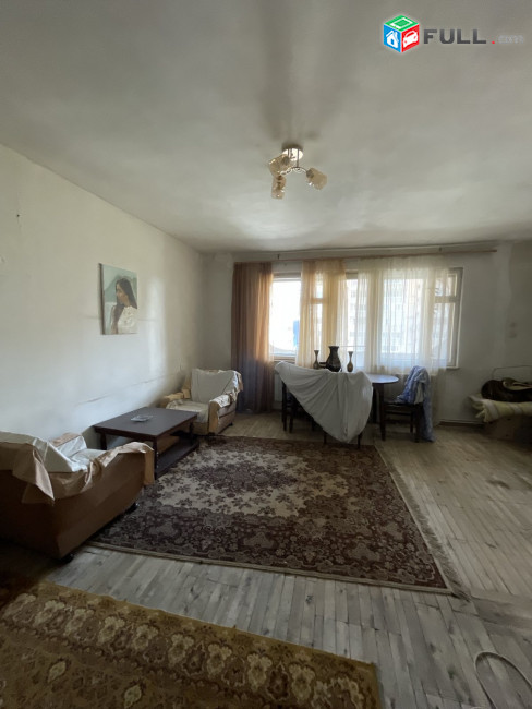 3 սենյականոց բնակարան Դավիթաշենում