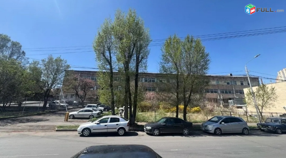 Վաճառք կոմերցիոն տարածք 3200քմ Աջափնյակ Ֆուչիկի փողոց