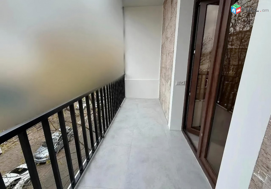 2 Սենյականոց Բնակարան Քարե Շենքում, 54քմ, 3/3 հարկ, Կապիտալ Վերանորոգված