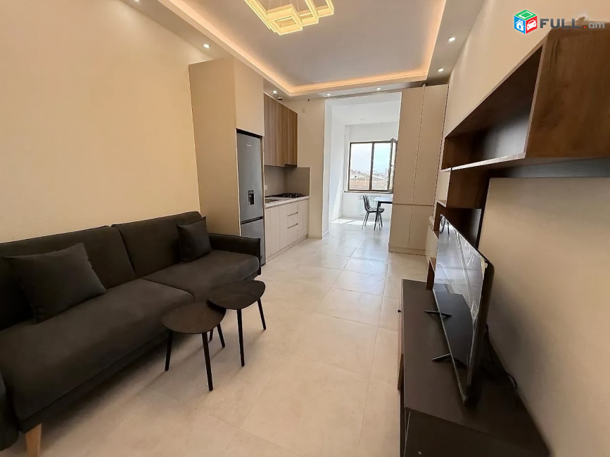 2 Սենյականոց Բնակարան Քարե Շենքում, 54քմ, 3/3 հարկ, Կապիտալ Վերանորոգված