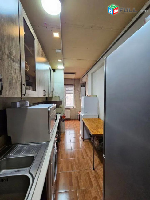 2 Սենյականոց Բնակարան, 64քմ, 9/9 հարկ, Կապիտալ Վերանորոգված