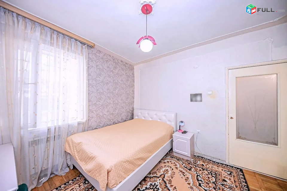 3 սենյականոց բնակարան Գալշոյան փողոցում