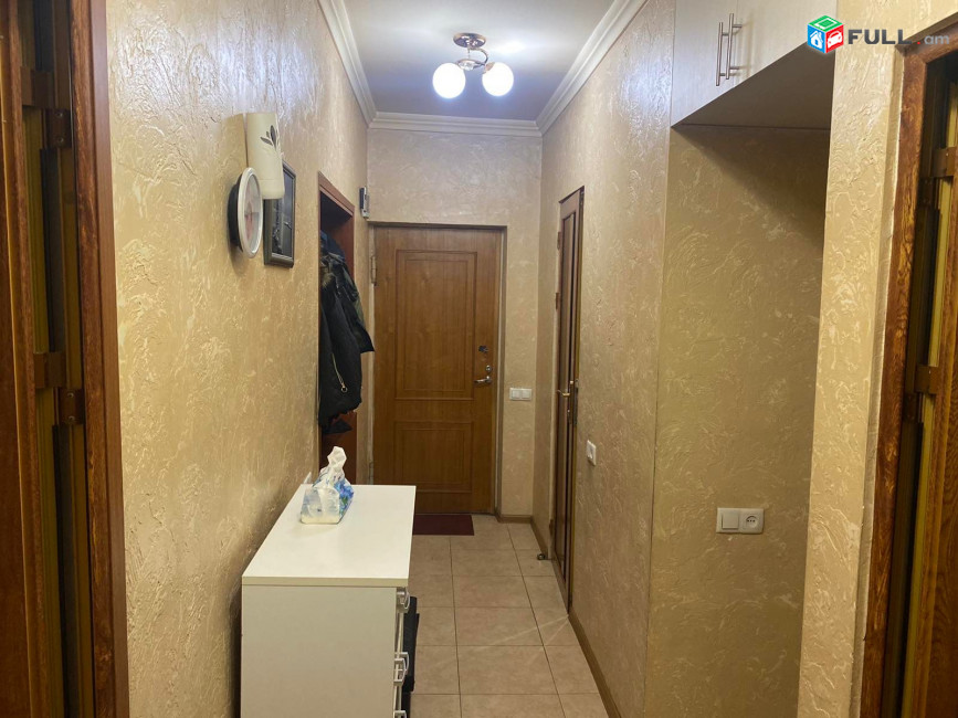 AS2-163 Վաճառվում է 2 սենյականոց բնակարան Արամ Խաչատրյան փողոցում