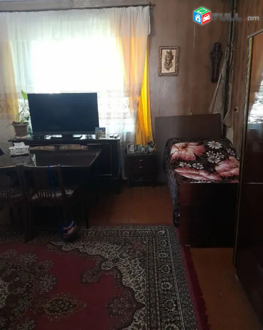 XS2-12 Վաճառվում է 2 սենյականոց բնակարան Շենգավիթի շրջանում