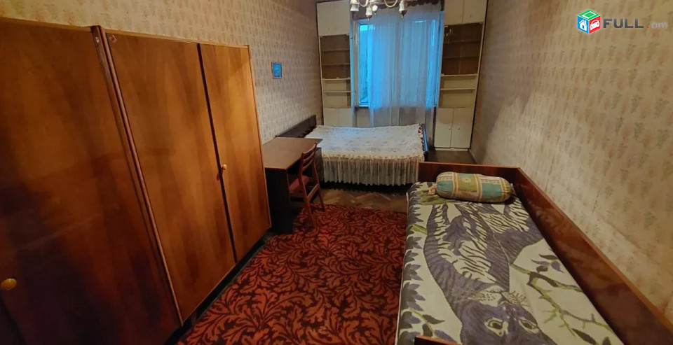 XS3-20 Վաճառվում է 3 սենյականոց բնակարան Ռոստովյան փողոցում