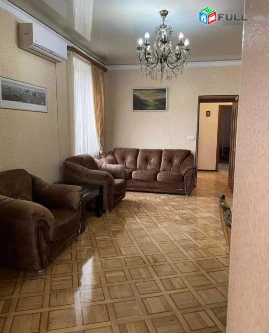AS3-168 Վաճառվում է 3 սենյականոց բնակարան Ազատության պողոտայում