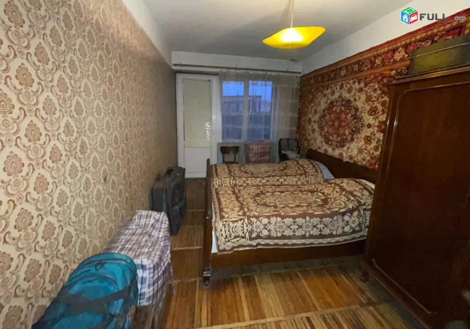 KS2-182 ՇՏԱՊ վաճառվում է 2 սենյականոց բնակարան Փոքր ԿԵնտրոնում Խանջյան փողոցում