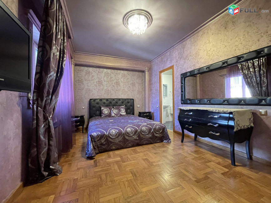 Վարձով է տրվում 2 սենյականոց բնակարան նորակառույց շենքում Եզնիկ Կողբացի փողոցում։ Քաղաքի կենտրոնում