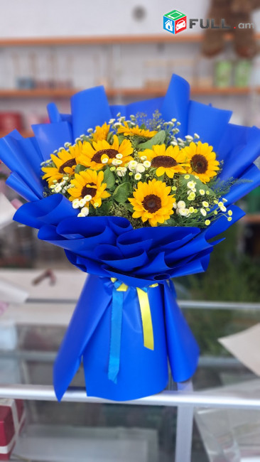 Փնջեր գեղեցիկ ու թարմ ծաղիկներից