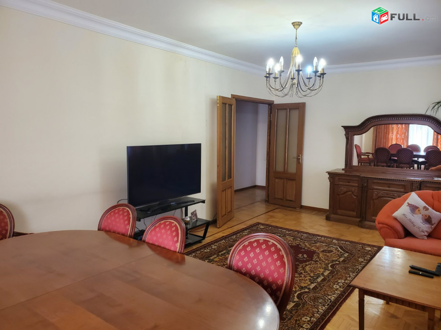 Արաբկիր,Սոսեի փող․ 4սենյականոց,ամբողջ գույքով,կապիտալ վերանորոգված 14-3 հարկ