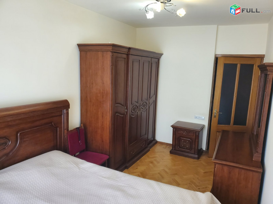Արաբկիր,Սոսեի փող․ 4սենյականոց,ամբողջ գույքով,կապիտալ վերանորոգված 14-3 հարկ