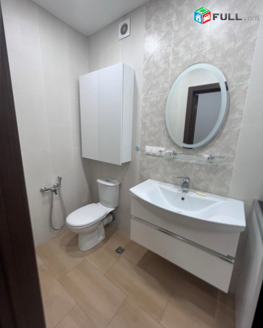 apartment with 3 ac