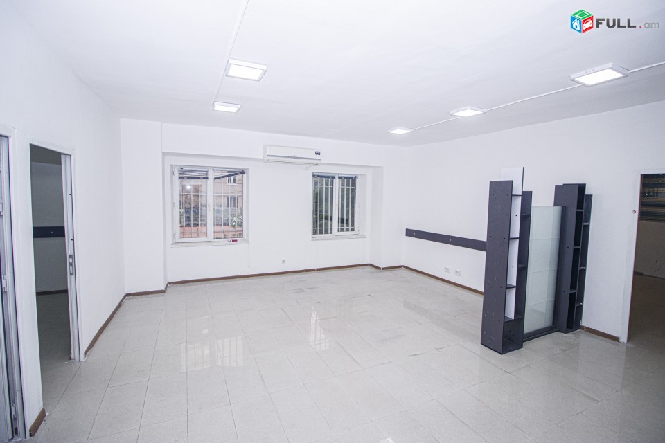Աբովյան Սայաթ նովա խաչմերուկ 2 գիծ 6 սենյակ օֆիս մուտքը շքամուտքից Абовян офис Abovyan office