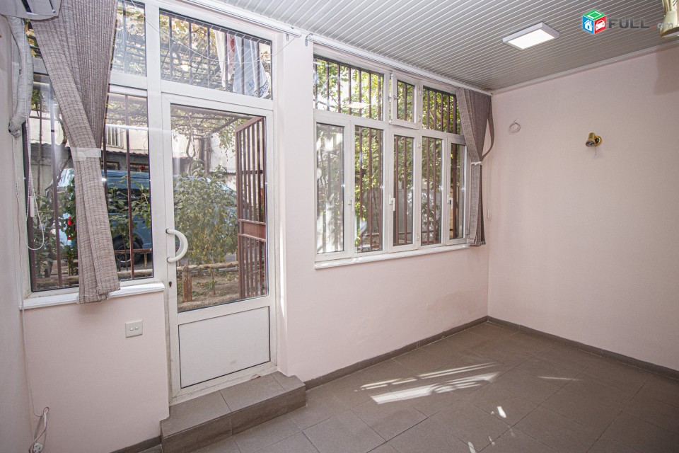 Մոսկովյան Սարյան խաչմերուկ 2 սենյակ առանձին մուտք Moskovyan Московян